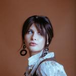 artist image Savannah Outen Out of the woods The Covers, Vol. 7