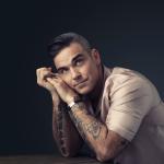 artist image Robbie Williams Rock DJ Sing When You're Winning