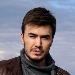 artist image Mustafa Ceceli Emri Olur... Emri Olur... - Single