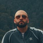 artist image Diyar Pala Seviş Benimle Seviş Benimle - Single