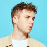 artist image Hellberg, Aaron Richards Synchronize Synchronize (VIP Mix / Acoustic) [feat. Aaron Richards] - Single