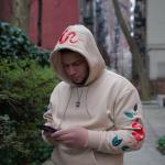 artist image Yuriel Es Musica, Tayrel 2 Phones 2 Phones (Spanish Version) - Single