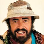 artist image Luciano Pavarotti Panis Angelicus Joyeux Noël (Merry Christmas) - Les plus beaux Noëls par les plus grands artistes