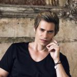 artist image Carlos Baute feat. Maite Perroni, Juhn ¿Quién es ese? (feat. Maite Perroni & Juhn) ¿Quién es ese? (feat. Maite Perroni) [EP]