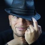 artist image Pascal Obispo Universelle solitude Obispo