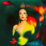 artist image Hoang Thuy Linh, Kimmese Fall in Love (Chill Version) Fall in Love - Single