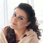 artist image Cecilia Bartoli, International Chamber Soloists, Orchestra La Scintilla, Adam Fischer Bellini: Norma / Act 1 - Casta Diva Maria