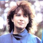 artist image Татьяна Анциферова (31 июня) Скажи, зачем же тогда мы любим, скажи, зачем мы друг друга любим... считая дни, сжигая сердца... Чарльстон