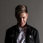 artist image МИНУСА МИНУСОВКИ Грустная и веселая гитар Не вечен мир - Single