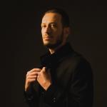 artist image Evren Besta Kral Benim Kral Benim - Single