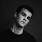 artist image Enzo Ingrosso feat. Conrad Sewell Who Am I Who Am I (feat. Conrad Sewell) - Single