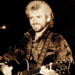 artist image Keith Whitley Somebody's Doin' Me Right 16 Biggest Hits: Keith Whitley