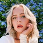 artist image Madilyn Bailey Senorita Señorita - Single