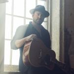 artist image Lee Brice One Of Them Girls Hey World