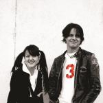 artist image The White Stripes Fell In Love With a Girl (Live) White Blood Cells