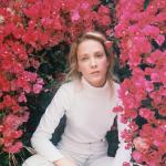 artist image Emma Louise Jungle Vs Head Vs Heart