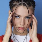 artist image Люся Чеботина Мама, как быть? Мама, как быть? - Single