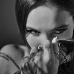 artist image Oxana Yu Неспокойна Неспокойна - Single