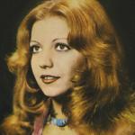 artist image Rana Alagöz Her Şey Bitmedi Bitemez Her Şey Bitmedi Bitemez / Koş Bakalım Peşimden - Single