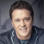 artist image Сергей Любавин Холодает Свеча надежды