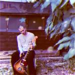 artist image Noah Yorke Trying Too Hard (Lullaby) Trying Too Hard (Lullaby) - Single