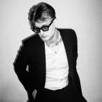 artist image Elvis Drew Make Me Feel Make Me Feel - Single