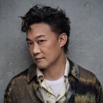 artist image 陳奕迅 孤勇者 孤勇者 (《英雄聯盟:雙城之戰》動畫劇集中文主題曲) - Single