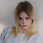 artist image Julia Chut CHUT ! - Single