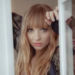 artist image Agnieszka Adamczewska W Moje Oczy Patrz W Moje Oczy Patrz - Single
