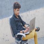 artist image Ayna Fazrina On My Way (Muzor.net) 