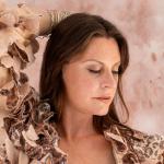 artist image Floor Jansen Invincible Invincible - Single