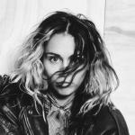 artist image Miley Cyrus Jolene ATTENTION: MILEY LIVE