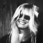 artist image Kim Carnes Heartbreak Radio View From the House