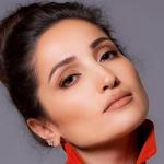 artist image Mine Geçili Bir şehir ki baştanbaşa seninle bezenmiş Cahit Deniz Besteleri