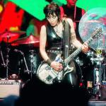 artist image Joan Jett & the Blackhearts I Hate Myself for Loving You 