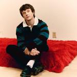 artist image Alec Benjamin Paper Crown 