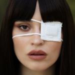 album image Iubește-mă acum ACASĂ